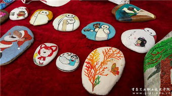 艺术与市场的交融 艺术学院装饰画教学成果展暨工艺品展销会纪实